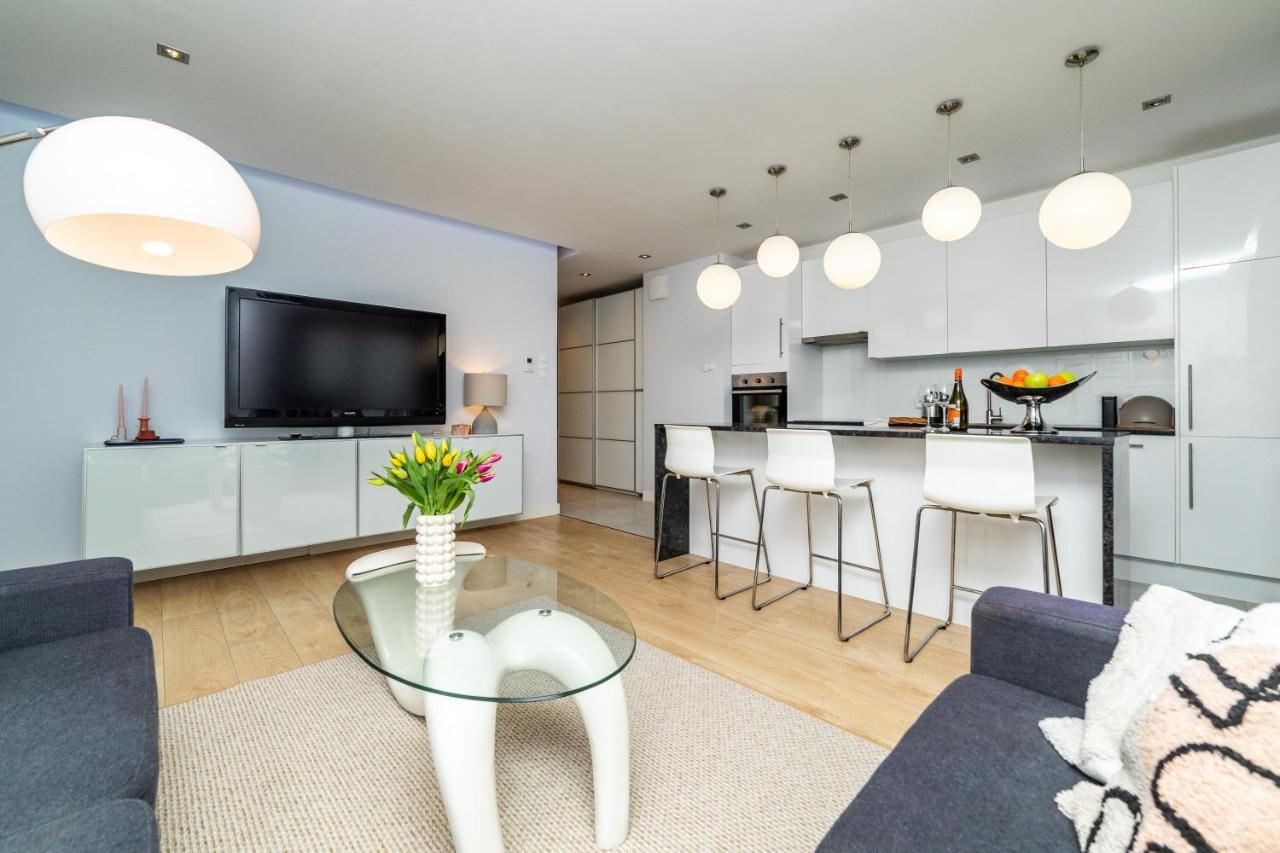 Modern W Albatross Towers Apartment Danzig
